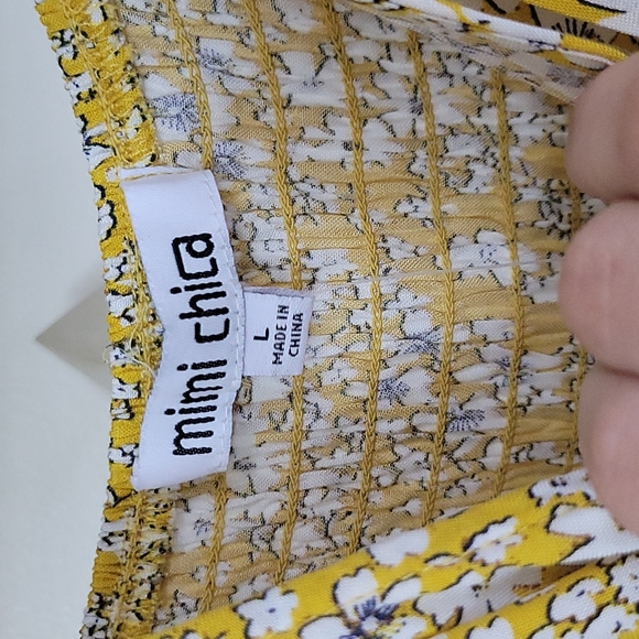 Yellow ditsy floral midi dress - Picture 4 of 4